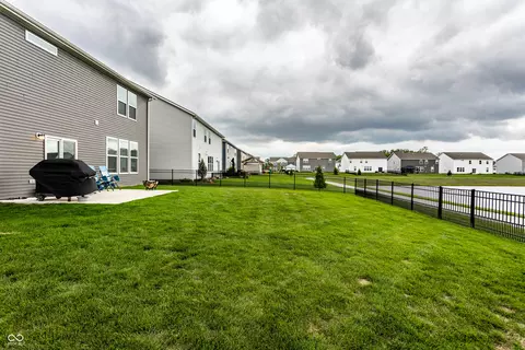 8875 Boylan Pl, Pendleton, IN 46064 photo 32