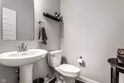8875 Boylan Pl, Pendleton, IN 46064 photo 17