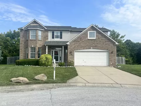 3388 Buckmoor Pkwy, Greenwood, IN 46143