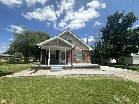 125 West St, Southport, IN 46227