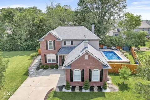 12927 Brookhaven Dr, Fishers, IN 46037
