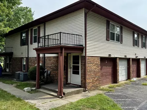 10051 Penrith Dr, Indianapolis, IN 46229