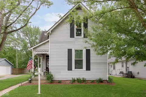47 Meadow Dr, New Palestine, IN 46163