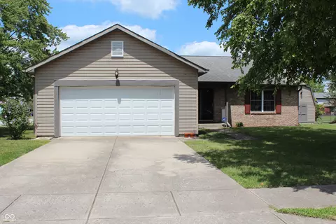 7742 Cruyff Cir, Indianapolis, IN 46214