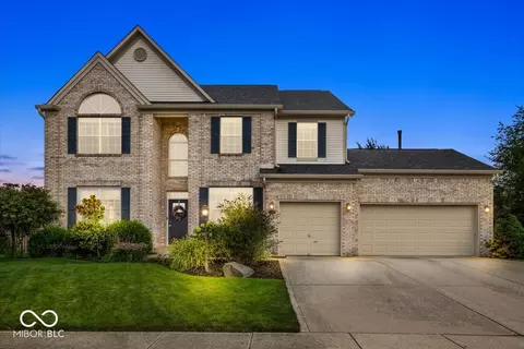 1 Evening Rose Way, Westfield, IN 46074