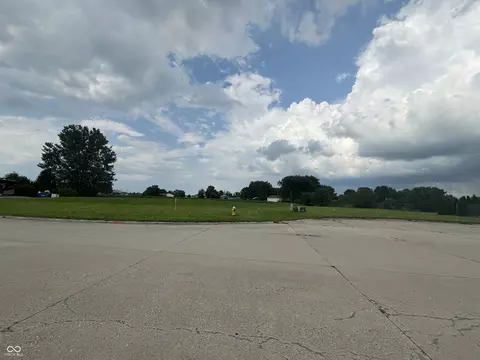 0 Parkway Dr, Shelbyville, IN 46176