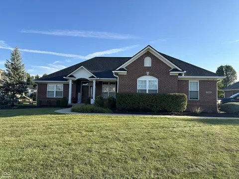 7384 Stones River Dr, Indianapolis, IN 46259