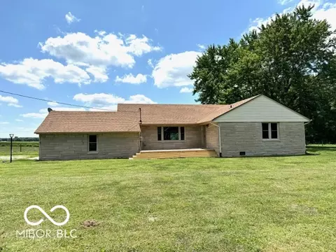 495 Gordon Rd, Monrovia, IN 46157