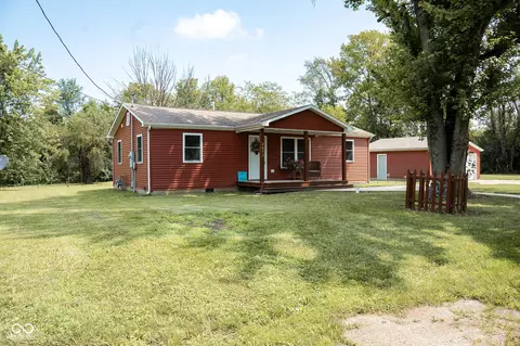 2072 E 725 S, Markleville, IN 46056