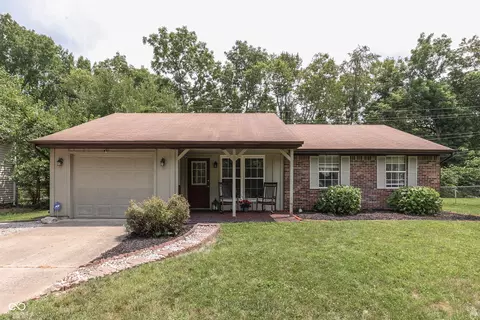 8631 Zephyr Dr, Indianapolis, IN 46217