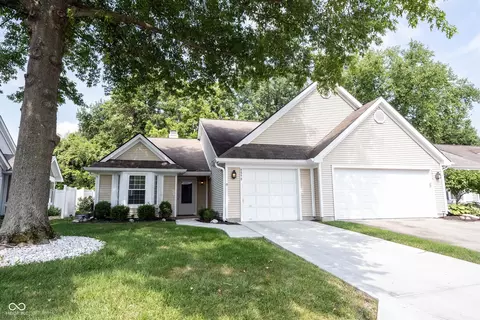 8890 Trager Ct, Indianapolis, IN 46256