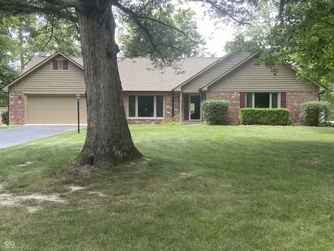 3952 S Heritage Ct, New Palestine, IN 46163