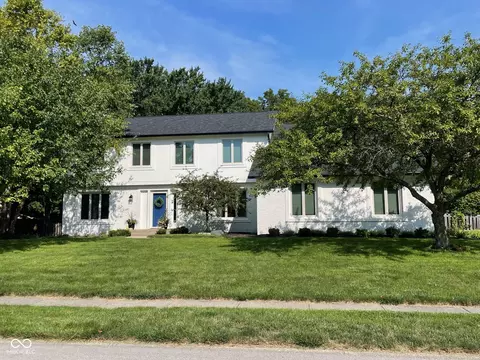 10550 Breckenridge Dr, Carmel, IN 46033