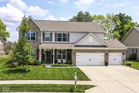 9661 N Port Dr, Mccordsville, IN 46055