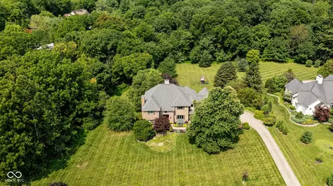 2015 Exeter Ln, Bloomington, IN 47408