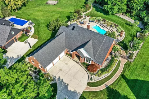 3770 Eagle Trce, Greenwood, IN 46143