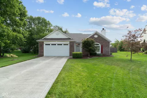 14371 Riverrock Ct, Carmel, IN 46033