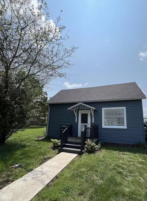 217 Mound St, Tipton, IN 46072