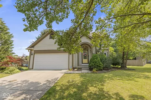 14825 Saddlehorn Ct, Carmel, IN 46033
