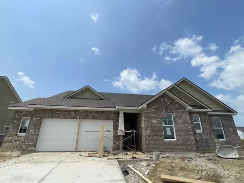 5612 Coulter Way, Greenwood, IN 46143