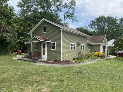 420 E Water St, Pendleton, IN 46064 photo 3