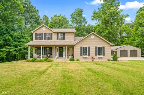 131 Old Moore Rd, Martinsville, IN 46151