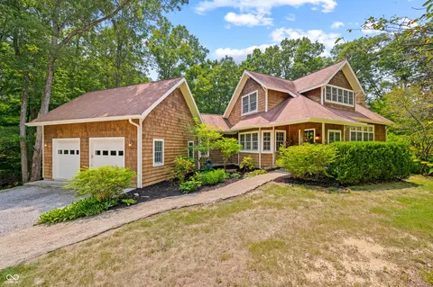 547 Southridge Trl, Nashville, IN 47448