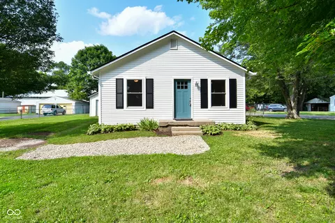 8756 Center St, Indianapolis, IN 46234