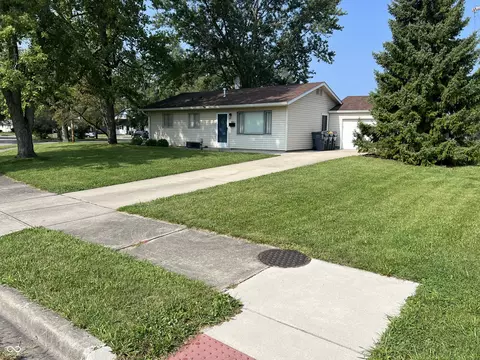 2929 Apache Dr, Anderson, IN 46012