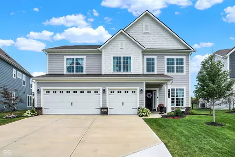 4675 Hawkview Ln, Westfield, IN 46062