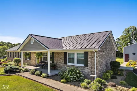 10605 W State Rd 56, Lexington, IN 47138