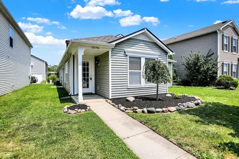 12196 Lindley Dr, Noblesville, IN 46060