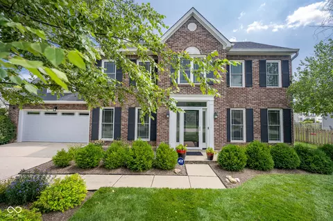 6786 Fieldstream Dr, Plainfield, IN 46168
