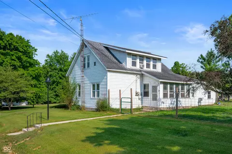 314 W North St, Eaton, IN 47338
