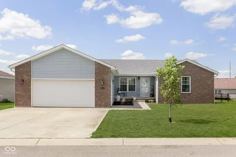 1652 W Freedom St, Greensburg, IN 47240