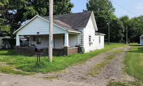 106 W Van Buren St, Veedersburg, IN 47987