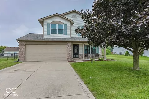 75 Kensington Ct, Pittsboro, IN 46167
