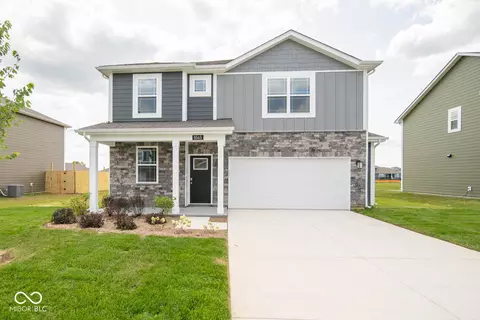 9343 Aspen Glen Dr, Indianapolis, IN 46239
