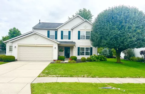 695 Trent Dr, Greenwood, IN 46143