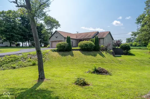 204 Westwood Rd, Fillmore, IN 46128