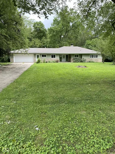 9759 W Sunset Ln, Elwood, IN 46036
