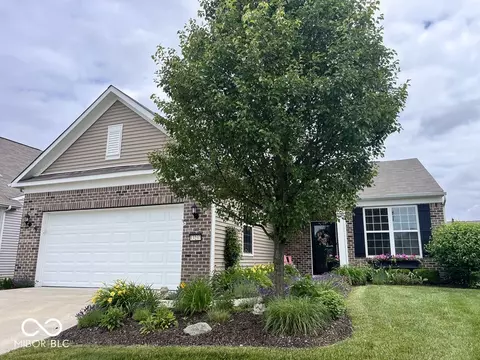 13237 Catawba Trl, Fishers, IN 46037