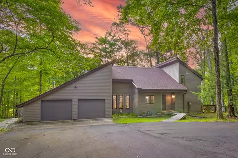 14200 W Georgetown Rd, Columbus, IN 47201