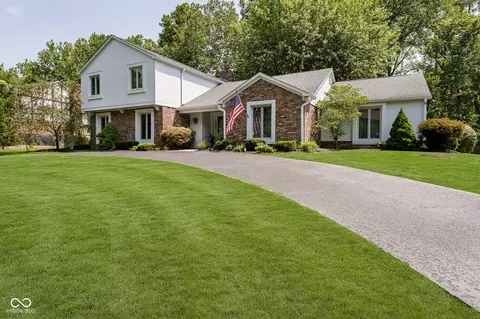 8233 Claridge Rd, Indianapolis, IN 46260