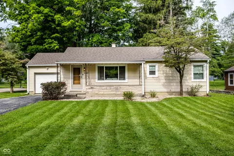 6440 N Oxford St, Indianapolis, IN 46220