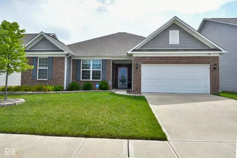 4347 Spirea Dr, Plainfield, IN 46168