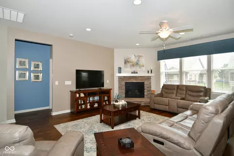4347 Spirea Dr, Plainfield, IN 46168 photo 4