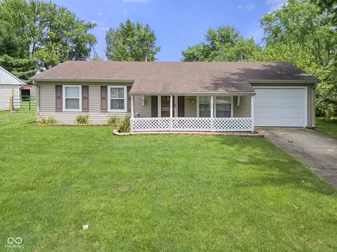 1775 Younce St, Franklin, IN 46131
