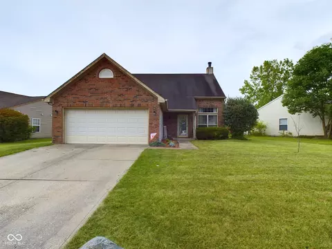 10519 Sedgegrass Dr, Indianapolis, IN 46235