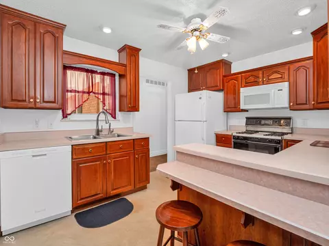 Kitchen - 1236 Bluff Rd, Plainfield, IN 46168 photo 1 of 3